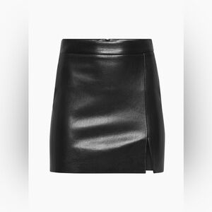 Aritzia Wilfred Patio Mini Skirt